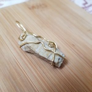 🆕️Wire Wrapped Rock Pendant 1